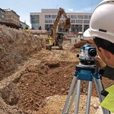 Bosch GOL 26D + BT 160 + GR 500 optički uređaj za niveliranje uklj. stativ Raspon (maks.): 100 m Optičko p | Eponuda.ba