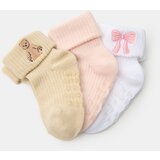 Sinsay Protuklizne čarape, pakiranje od 3 komada | shoptok.hr
