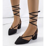Gemre Black lace-up block heel pumps Victoris | ePonuda.com