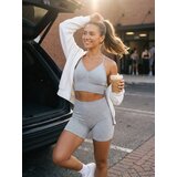 Sinsay Sportski top s viskozom Gym Hard | shoptok.hr