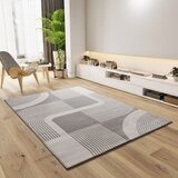 Universal Svetlo sivo-slonokoščena preproga 133x190 cm Flora – | Shoptok.si