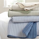 Catherine Lansfield Zeleno prešito pregrinjalo 220x230 cm Stripe – | Shoptok.si