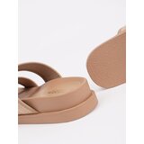 GOODIN Beige flat flip-flops with buckles | Shoptok.si