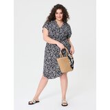 Sinsay Midi haljina cvjetna uzorka PLUS SIZE | shoptok.hr