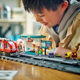 Lego City: Tramvaj s postajo | Shoptok.si