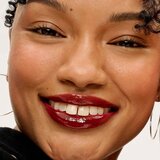 Benefit Benetint Pocket Pal dugotrajni tekući ruž za usne sa sjajem nijansa Dark Cherry 5.2 ml | shoptok.hr