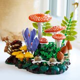 LEGO® Botanicals 11505 Gozdne gobe | Shoptok.si