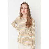 Trendyol beige striped basic knitted t-shirt cene