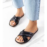 D/CEO White slides Ypsy | Shoptok.si