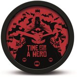 Grupo DC COMICS BATMAN ČAS ZA JUNAKA BUDILKA, (21240472) | Shoptok.si