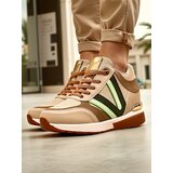 Resti Women's sports shoes with a hidden wedge Venixxe | ePonuda.com