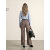 Sinsay Pamučna slim fit košulja s okomitim prugama | shoptok.hr