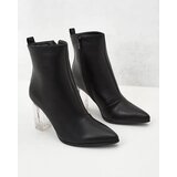 Resti Women's boots on a post Ovnese | ePonuda.com