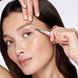 Tweezerman Stainless Steel Point koničasta pinceta 1 kos | Shoptok.si