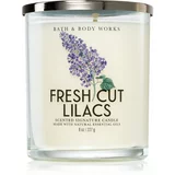 Bath & Body Works Fresh Cut Lilacs mirisna svijeća 227 g