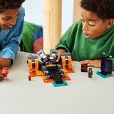 Lego LEGO® Minecraft® - Spopad z venežem (21590) | Shoptok.si