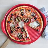 Emile henry Charcoal Large Ridged keramični pekač za pizzo | Shoptok.si