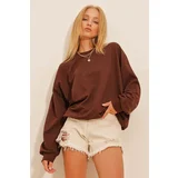 Trend Alaçatı Stili Women's Bitter Brown Crew Neck Oversize Basic Sweatshirt