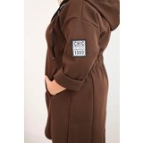 Kesi Włoski Elegant Plus Size women's coat with a collar and large pockets fango | Shoptok.si