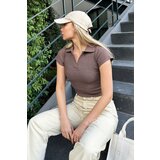 Trend Alaçatı Stili Women's Light Brown Polo Neck Basic Crop Blouse | shoptok.hr
