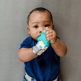 BBLÜV Glüv rokavička z grizalom Aqua 1 kos | Shoptok.si