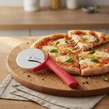 SCANPAN Kolesce za pizzo Spectrum / rdeče / inox, PP, (5000256469) | Shoptok.si