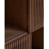 Kave Home Tamno smeđa biblioteka u dekoru oraha s kliznim vratima 84,5x170x42,5 cm Beyla – | shoptok.hr