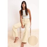 TRENDYOLMILLA ženske pantalone Twoss26Je00014, kamen-bež | Eponuda.com