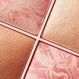 Essence Radiant Light paleta osvetljevalcev in rdečil odtenek Glow Icon 11 g | Shoptok.si