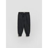 Reserved Pamučne jogger hlače - crno | shoptok.hr