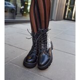 Gemre Black ankle boots with decorative inscriptions Cisneros | shoptok.hr