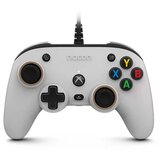 Nacon XBOX SERIES PRO COMPACT WHITE IGRALNI PLOŠČEK | Shoptok.si