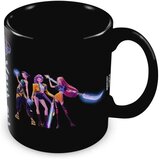 Pyramid šolja - kpop demon hunters - huntrix mug - black Cene
