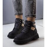 D/CEO Beige insulated boots with chain Harrison Cene