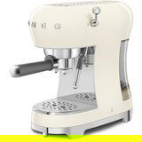 Smeg ECF02CREU Espresso aparat za kavu u retro stilu 50-ih, bež boje, rucka za filter. | shoptok.hr