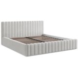 Makamii Oblazinjena zakonska postelja s prostorom za shranjevanje z letvenim dnom 140x200 cm v srebrni barvi Lemi – | Shoptok.si