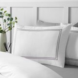 Catherine Lansfield Bela enojna satenasta posteljnina 135x200 cm So Soft Mono Satin Stitch – | Shoptok.si