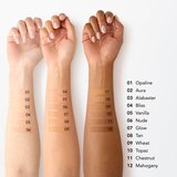 Chantecaille Just Skin Tinted Moisturizer tonirajuća hidratantna krema s posvjetljujućim učinkom SPF 15 Tan 35 g | shoptok.hr