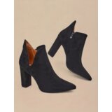 Resti Black boots with cut from Alania - Footwear | ePonuda.com