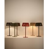Kave Home LED namizna/prenosljiva zunanja svetilka s solarnim panelom (višina 30 cm) Aldet – | Shoptok.si