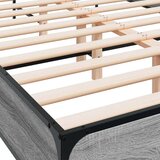  Posteljni okvir siva sonoma 135x190 cm inženirski les in kovina | Shoptok.si