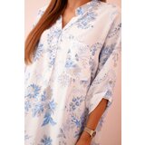 Kesi Włoski Women's V-neck shirt with a floral pattern blue | Shoptok.si