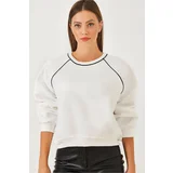 Bianco Lucci Women's Piping Detailed Three Thread Raised Sweatshirt