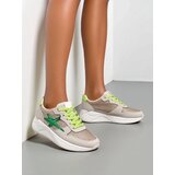 Resti Women's Sneakers with Glitter Avenues | ePonuda.com