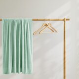 DecoKing Mint zelena odeja iz mikrovlaken Mic, 160 x 210 cm | Shoptok.si