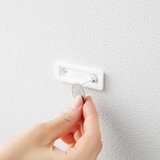 YAMAZAKI Crni metalni zidni držač za fen Film Hook – | shoptok.hr