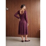 Sinsay Čipkasta midi haljina s otvorenim leđima | shoptok.hr
