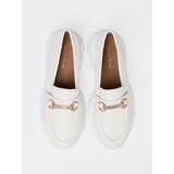Shelvt White loafers with a decorative gold element. | shoptok.hr