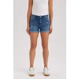 Defacto Normal Waist Folded Leg Short | shoptok.hr