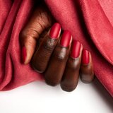 Essie gel couture nadlak za nokte s mat efektom 13,5 ml | shoptok.hr